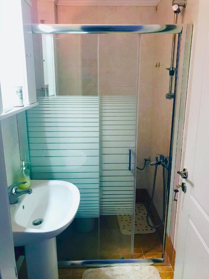 Central Square Apartment 1 Пиргос Экстерьер фото